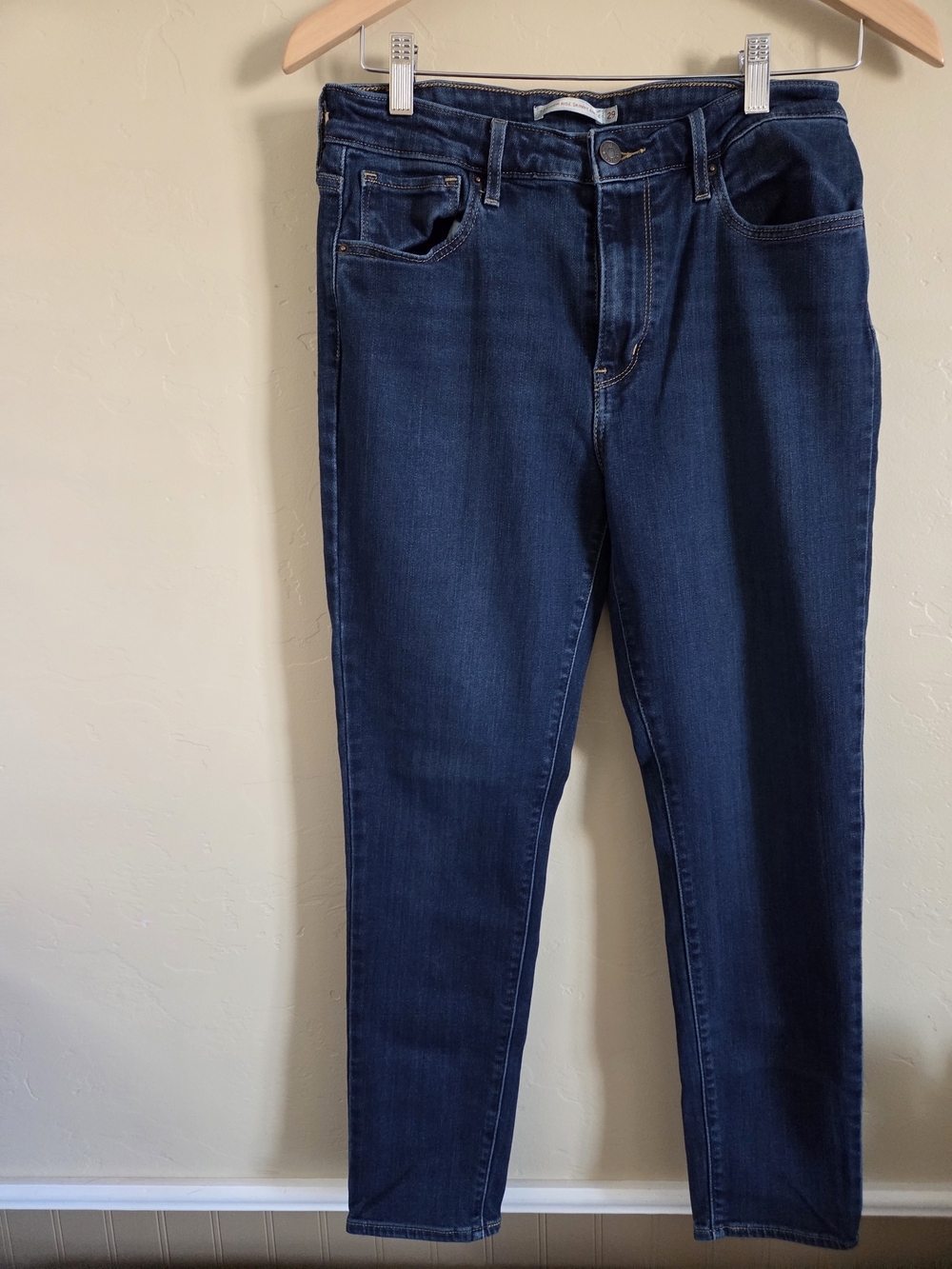 Levi's 721 Women's Indigo Skinny Jeans